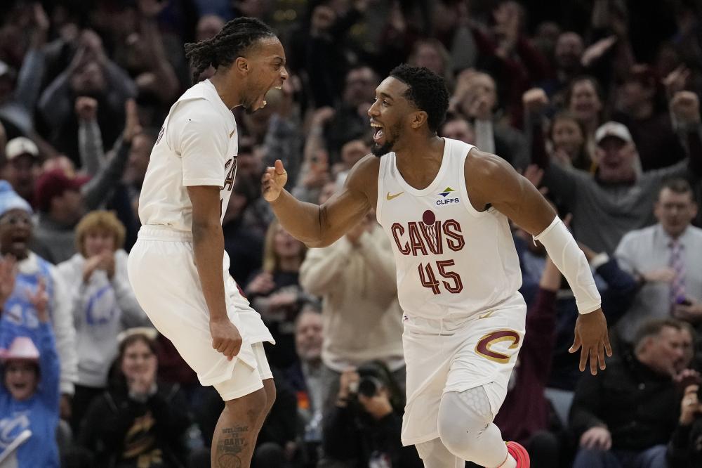 更是团结的 更是团结的